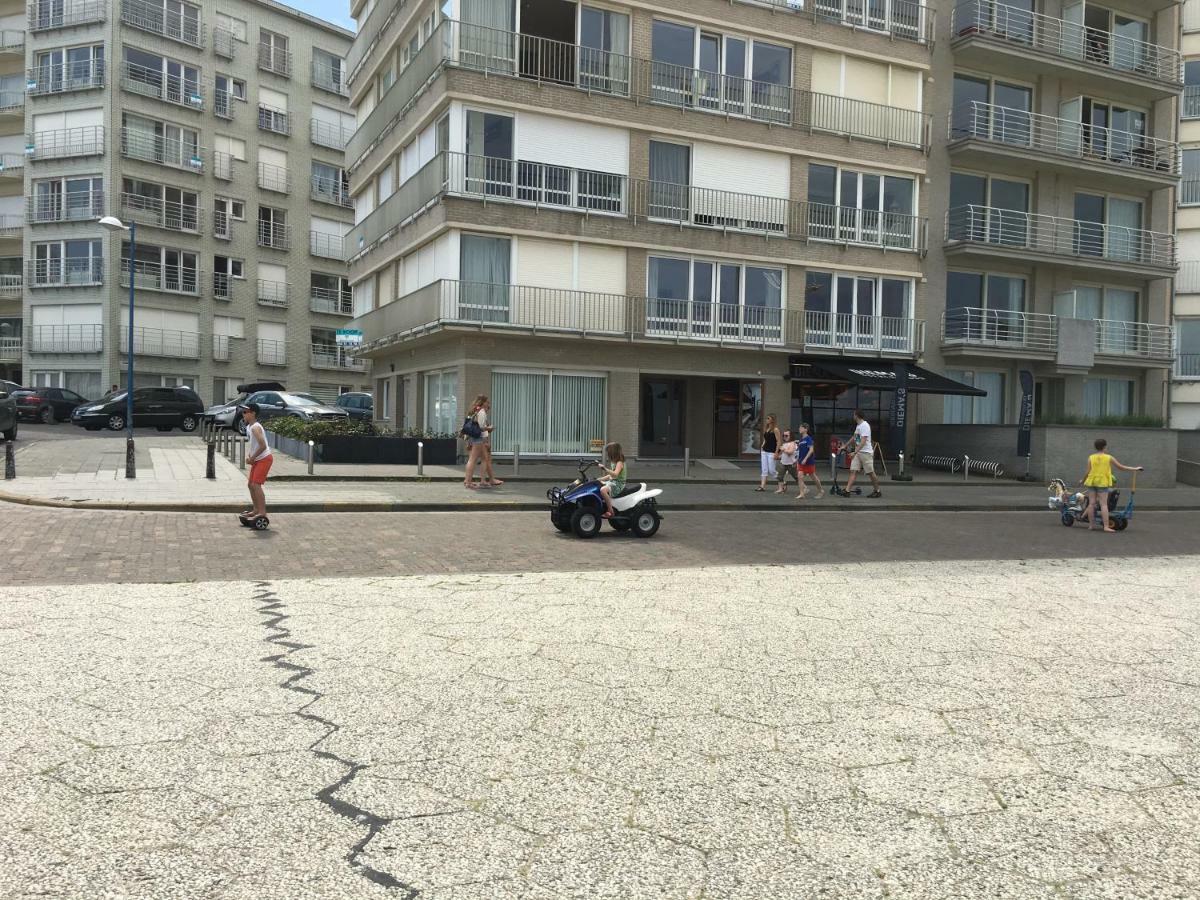 Au Gre Du Vent Apartamento Koksijde Exterior foto